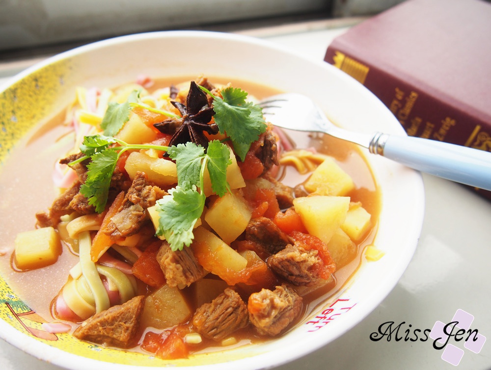 西红柿土豆炖牛肉