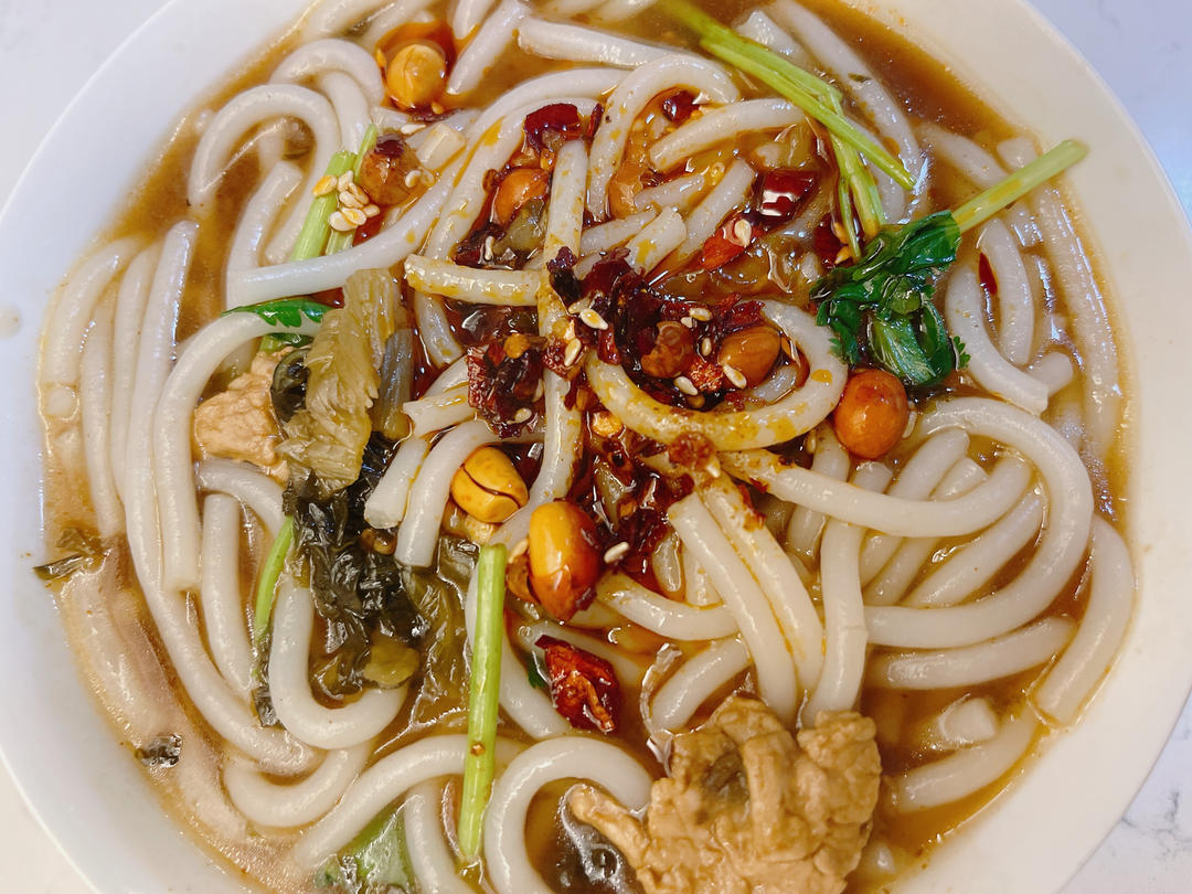 昆明小锅米线（视频在最后）