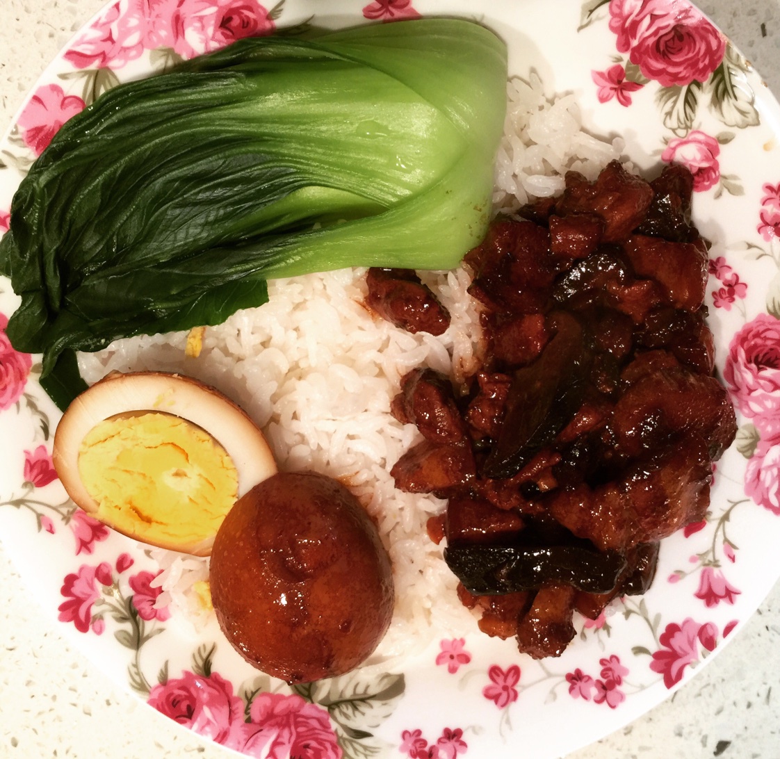 洋葱酥卤肉饭