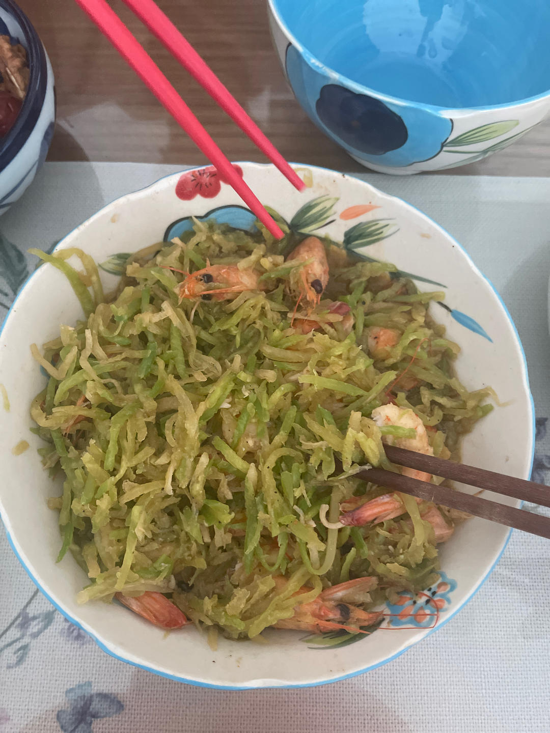 萝卜炖大虾