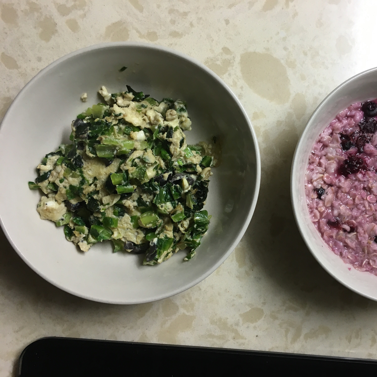 莴苣叶黑橄榄炒蛋