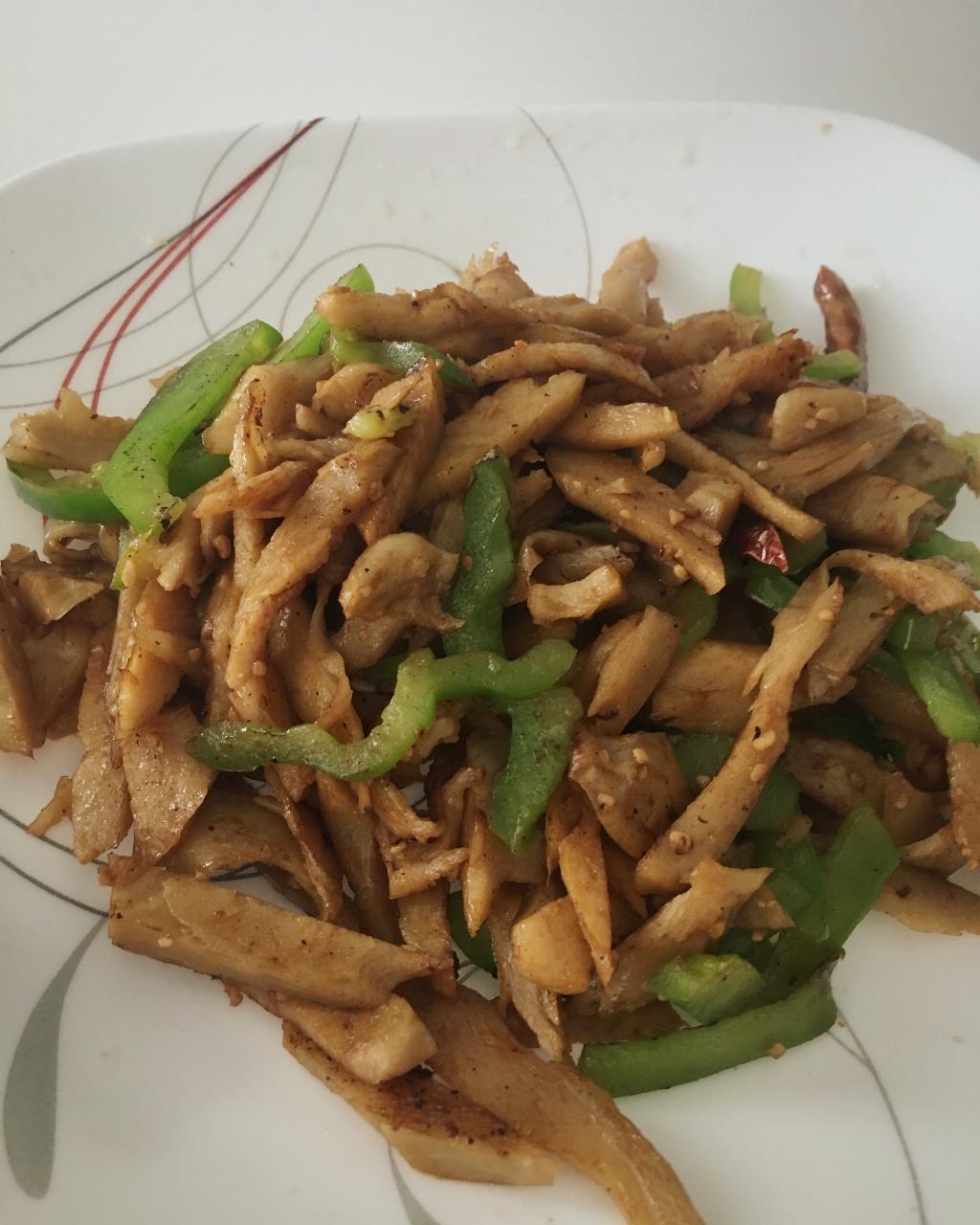 青椒炒面筋