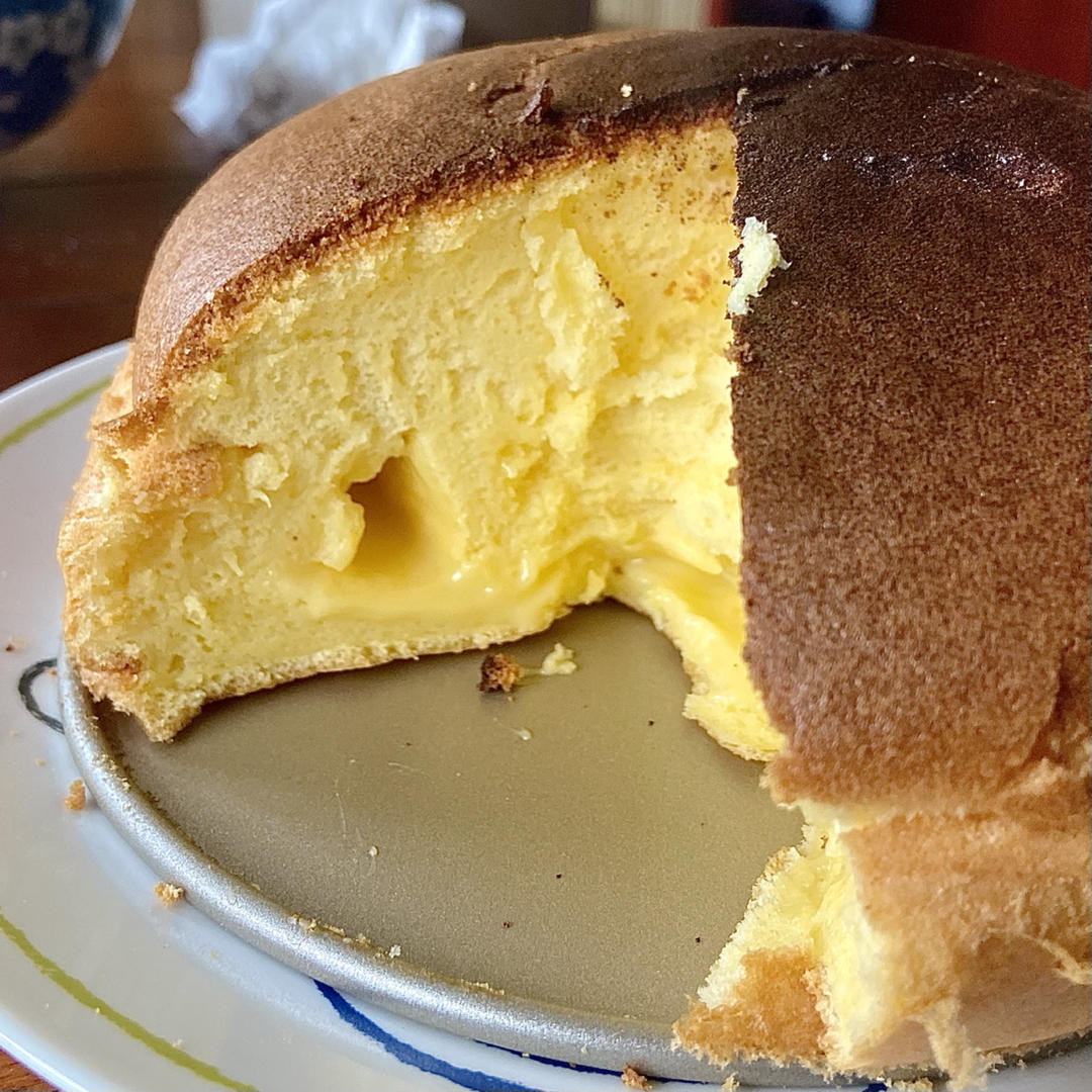 堪比柯基屁股
爆浆芝士🧀古早蛋糕