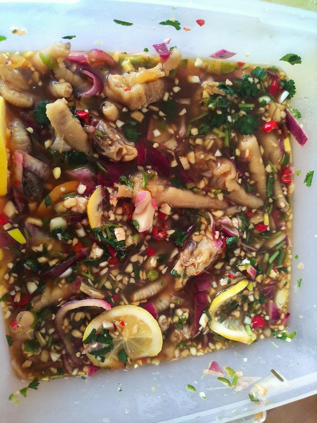 【柠檬酸辣鸡爪】自制超级无敌美味的网红鸡爪