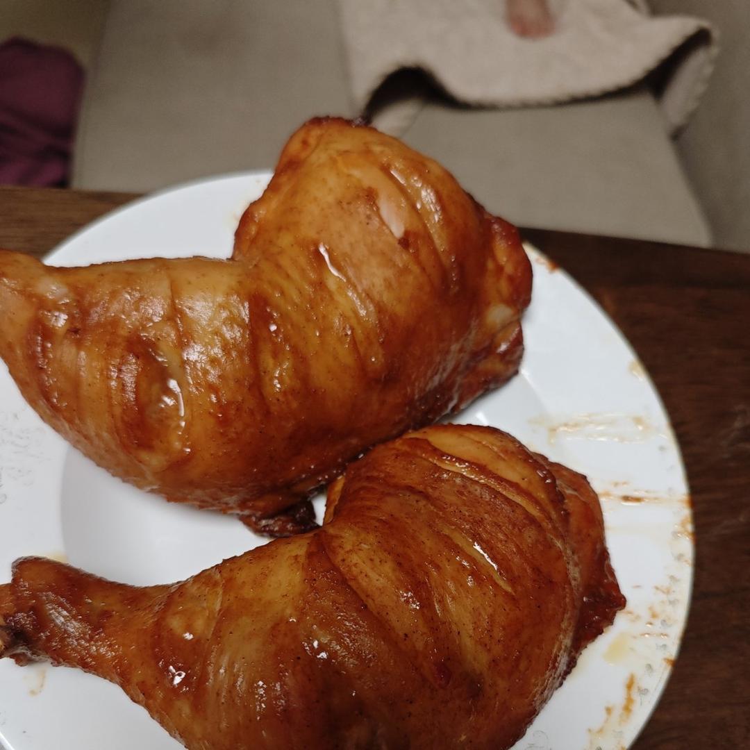 鲜嫩多汁～好吃到舔手指的蜜汁烤鸡腿
