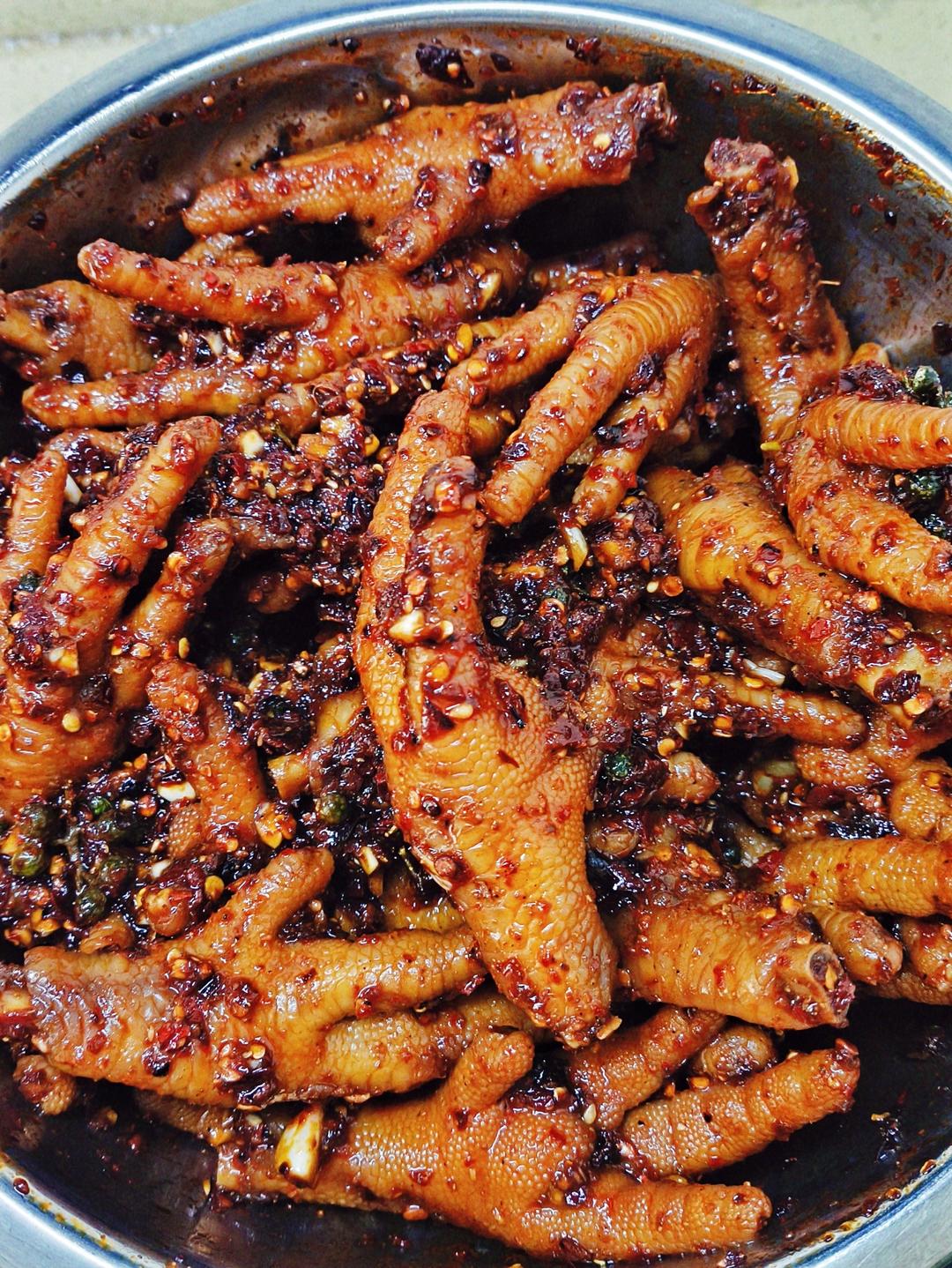怪味香辣糊辣壳鸡爪