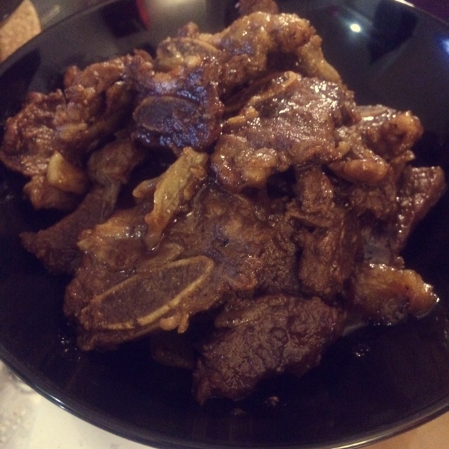 黑椒牛仔骨
