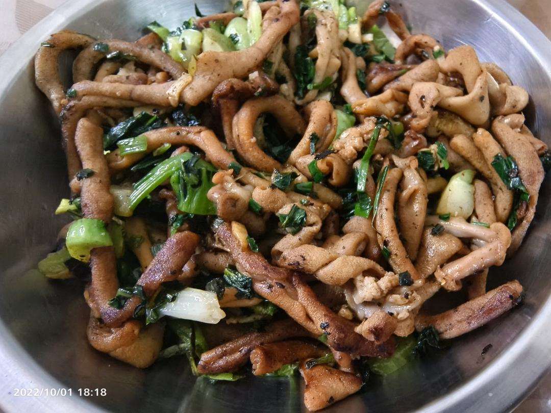爆炒鸭肠