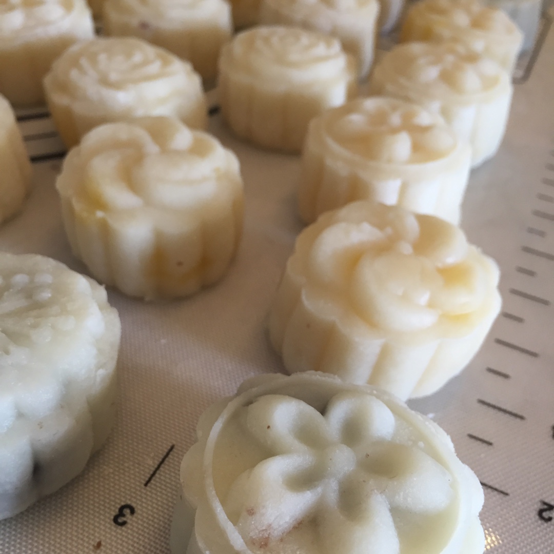 《Tinrry下午茶》冰皮月饼（奶黄馅）