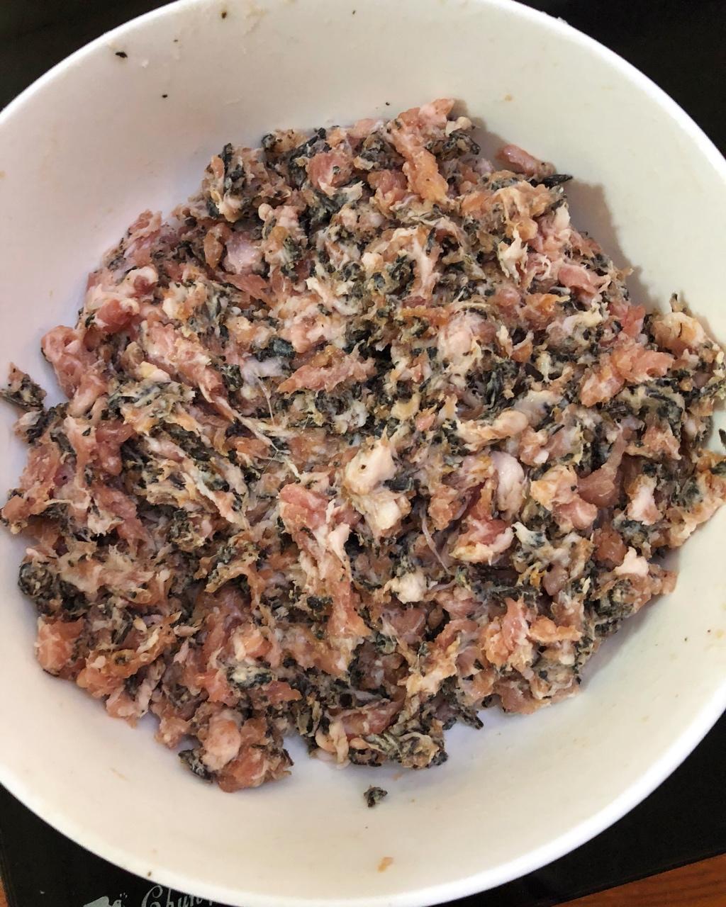 胡萝卜木耳鸡蛋素包子