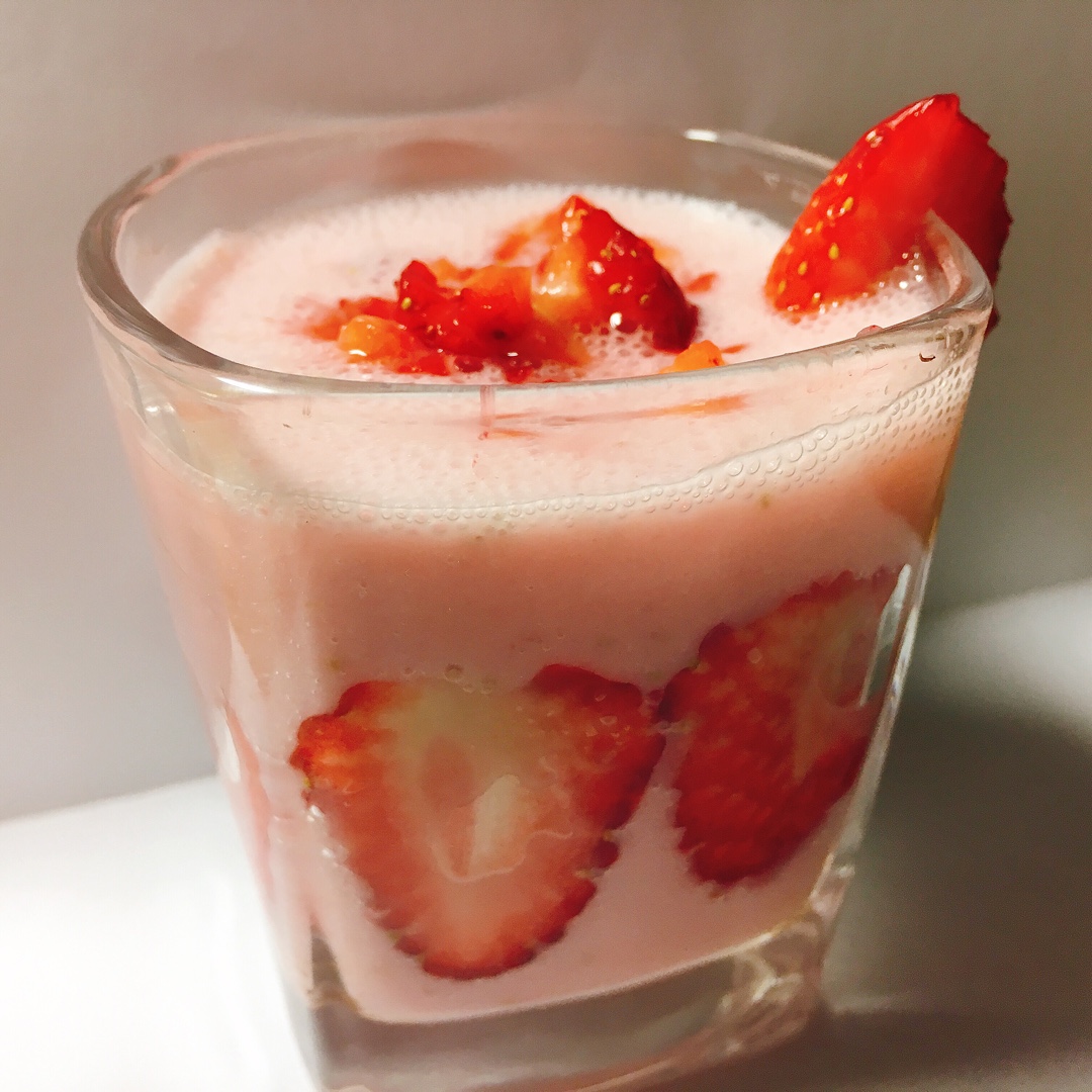 babysengseng做的草莓奶昔