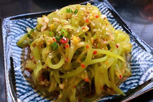 凉拌莴笋丝