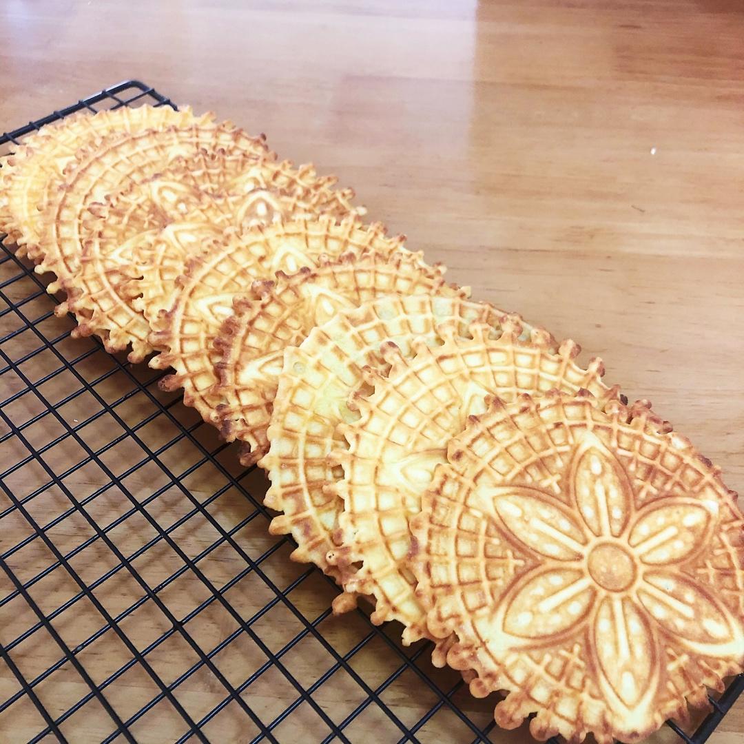 芝麻香酥蛋卷（视频食谱）