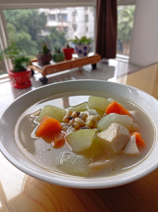【夏季十道素~汤品~五指毛桃节瓜汤的做法步骤图】善时仙喜_下厨房