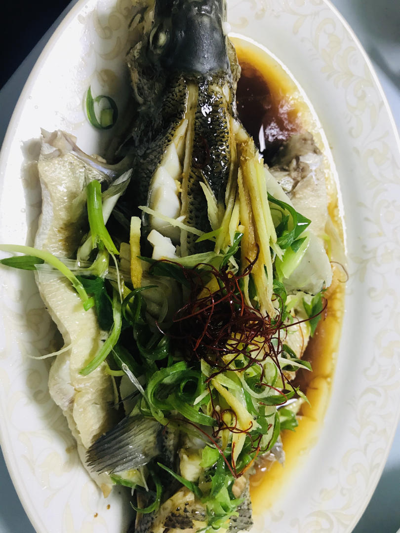 清蒸鲈鱼