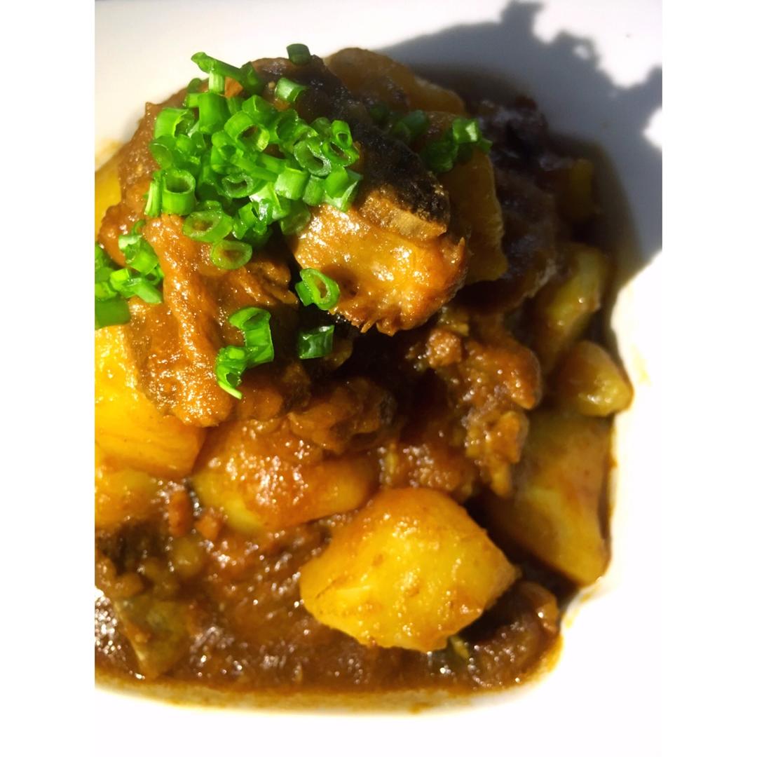土豆烧排骨