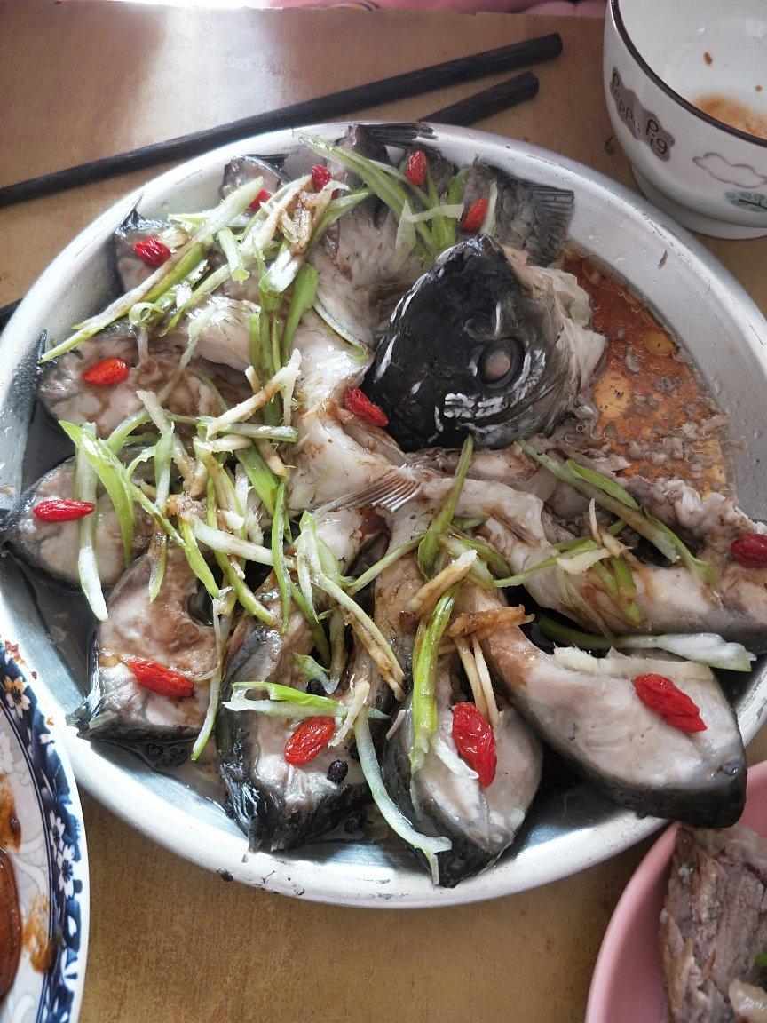清蒸梭边鱼（鲫鱼）