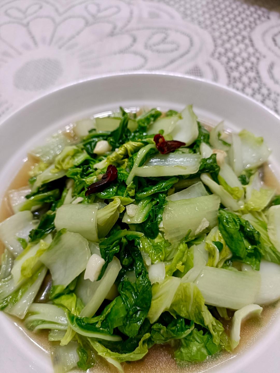 炝炒小白菜（脆爽）