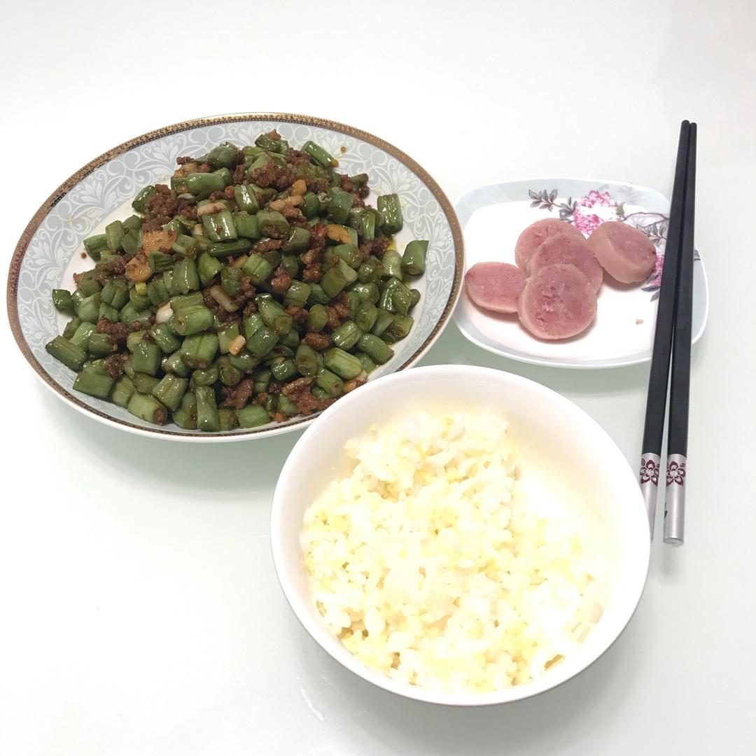 肉沫豆角下饭菜