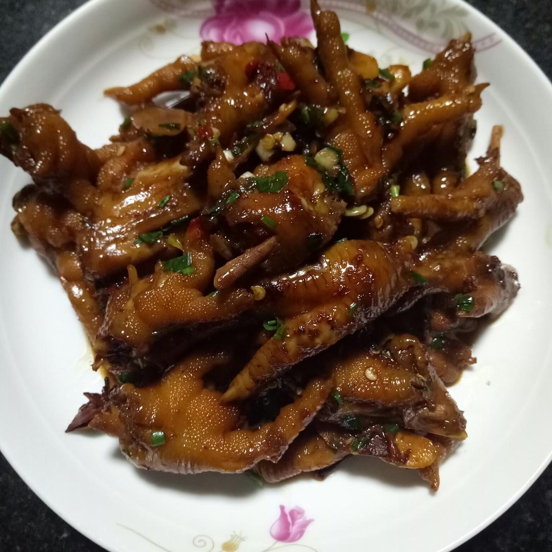 香辣烧鸡爪