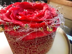 巧克力红玫瑰生日蛋糕的做法 步骤29