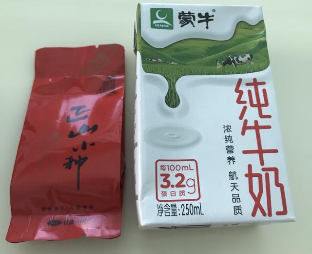 奶茶（红茶版/立顿红茶包版）的做法