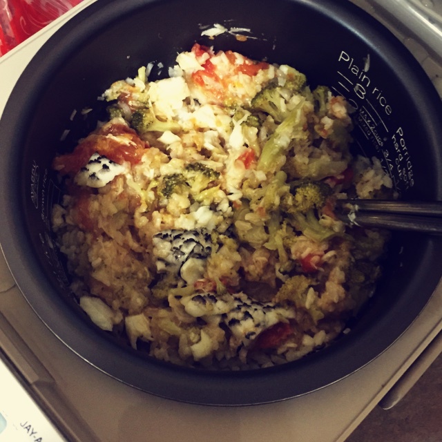 整个番茄饭加强版【两个番茄玉米饭】