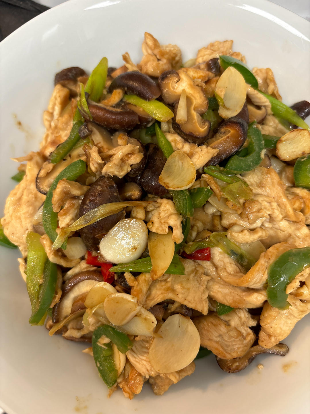 滑嫩鸡胸肉 香菇鸡片