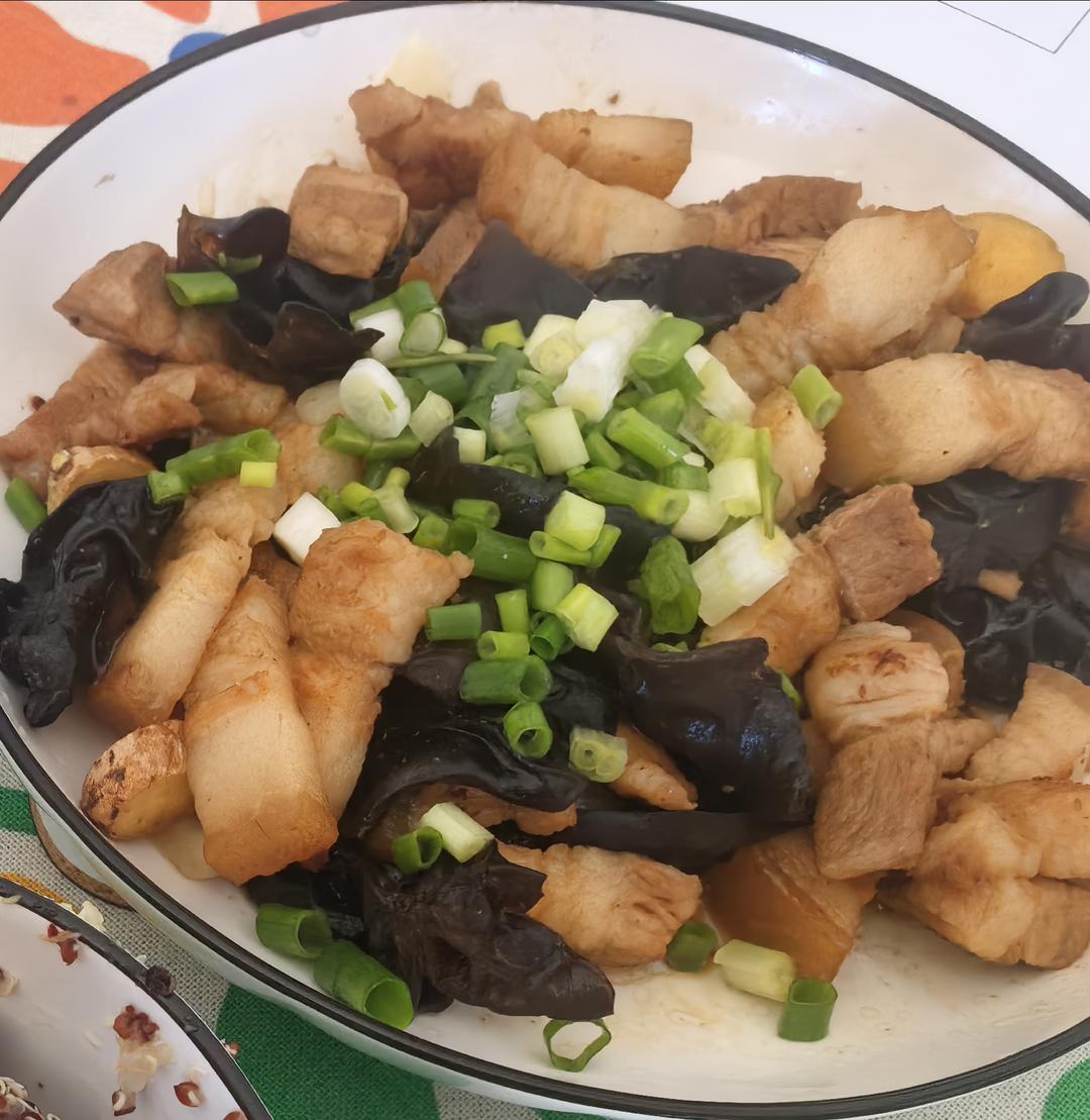 下饭神器回锅肉，不爱吃肥肉的我都超喜欢！