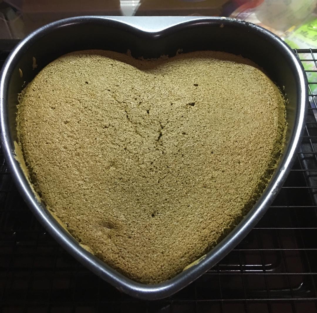 六寸抹茶戚风蛋糕