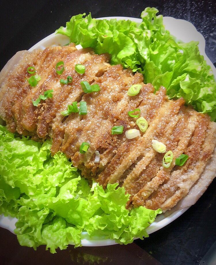 芋排粉蒸肉的做法