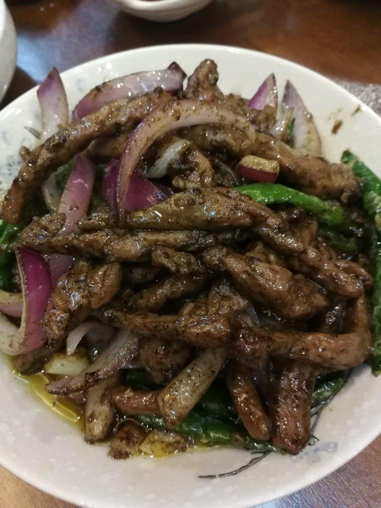 杭椒牛柳黑椒牛柳 终于找到炒出嫩牛肉的办法了 肉片肉丝都适用