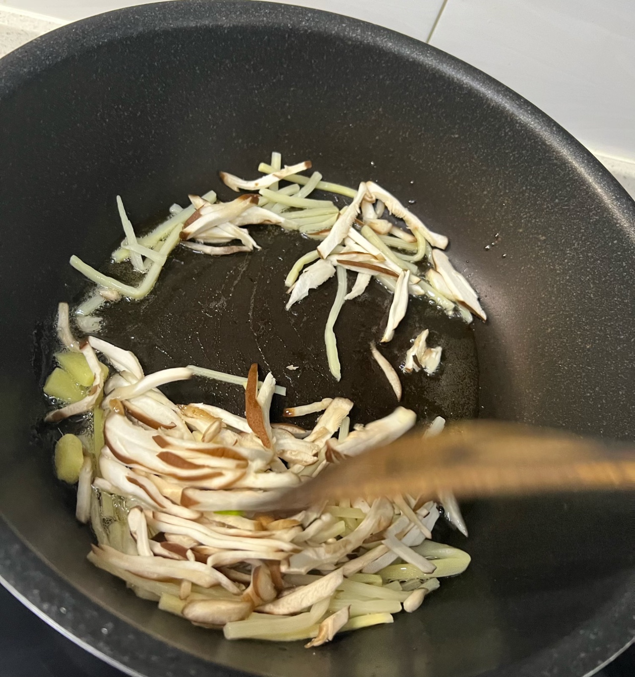 沙蒜烧绿豆面的做法 步骤20