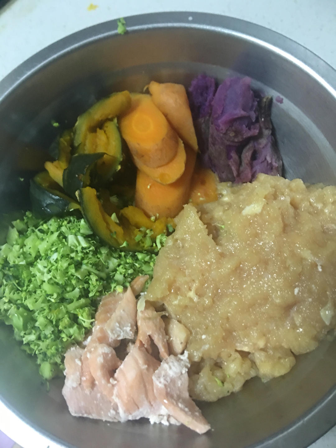 【挑食狗狗福音】自制狗粮超简单狗狗窝窝头