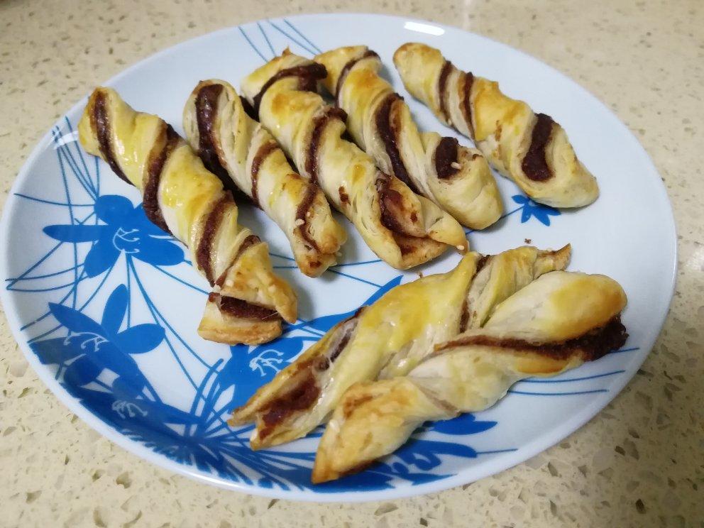 豆沙扭扭酥