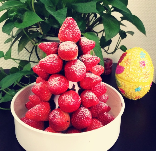 草莓圣诞树。ヾ(*´∀｀*)ﾉ