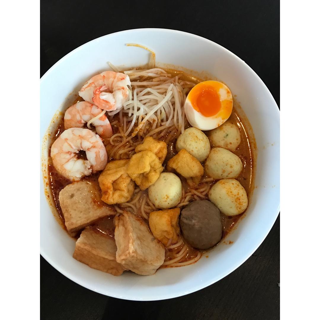 咖喱海鲜laksa