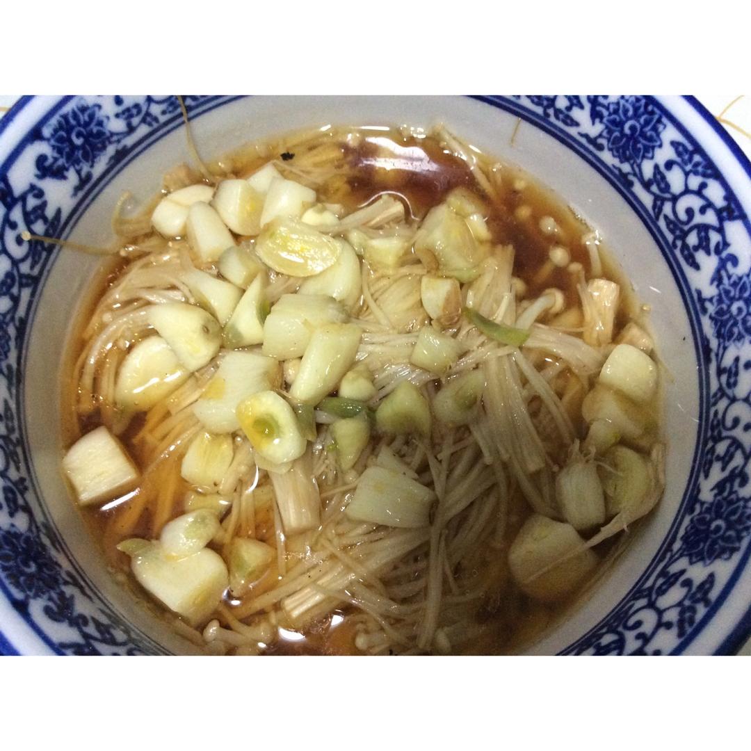 蒜蓉蒸金针菇