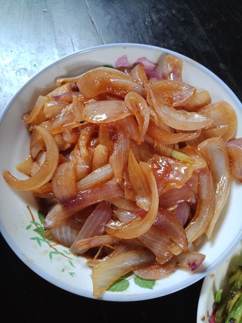 影子1225做的素炒洋葱