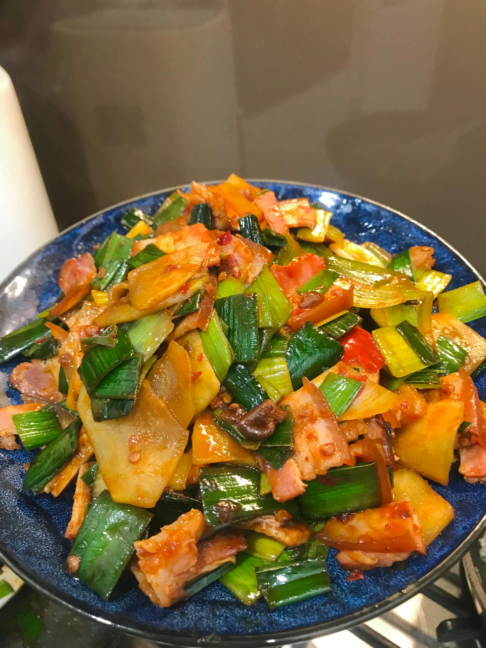 蒜苗炒腊肉