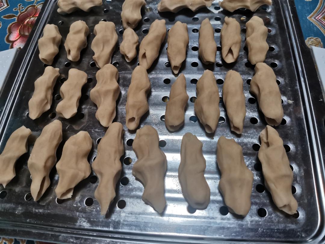 手握莜面