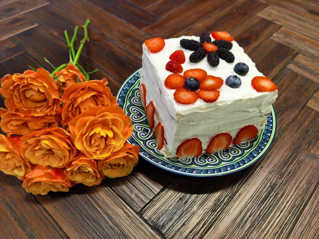 送给你一朵小红花|草莓盒子蛋糕