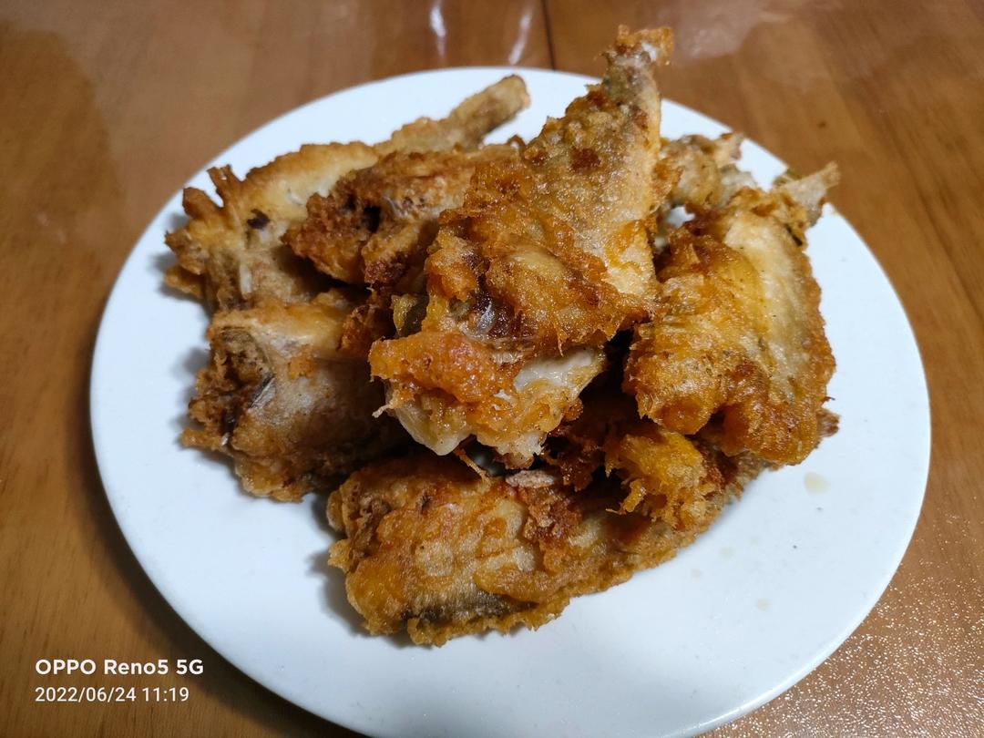 酥炸小黄花鱼