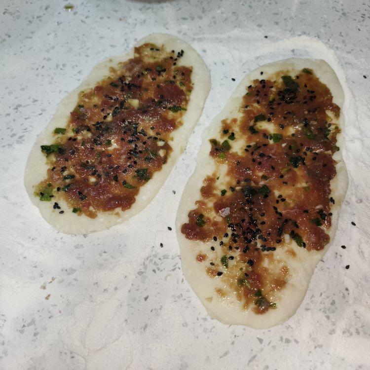 又香又酥的酸菜鲜肉锅盔