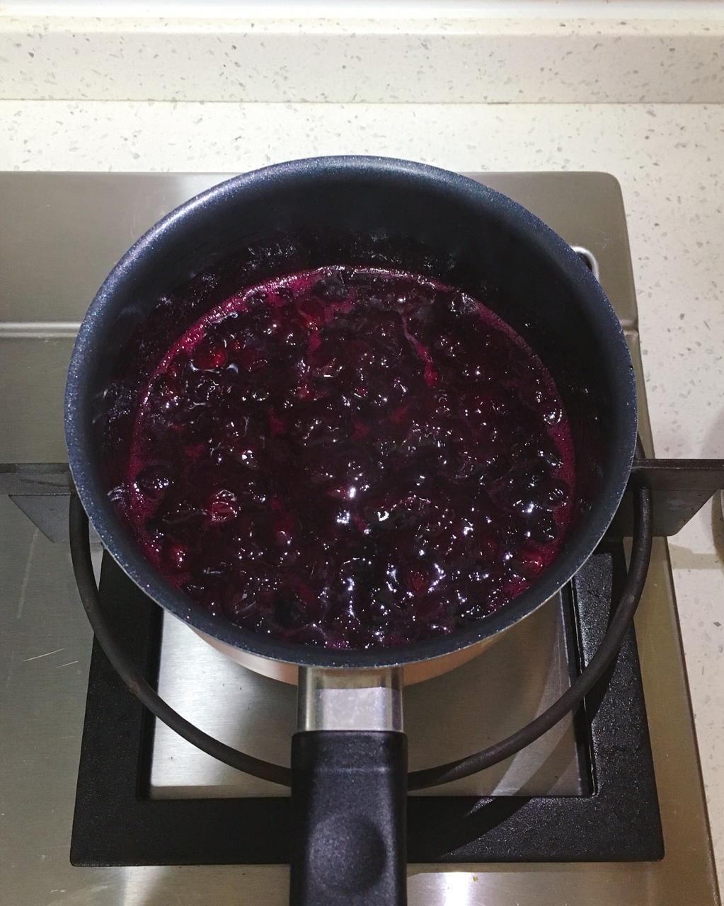 宝宝辅食食谱 自制蓝莓酱