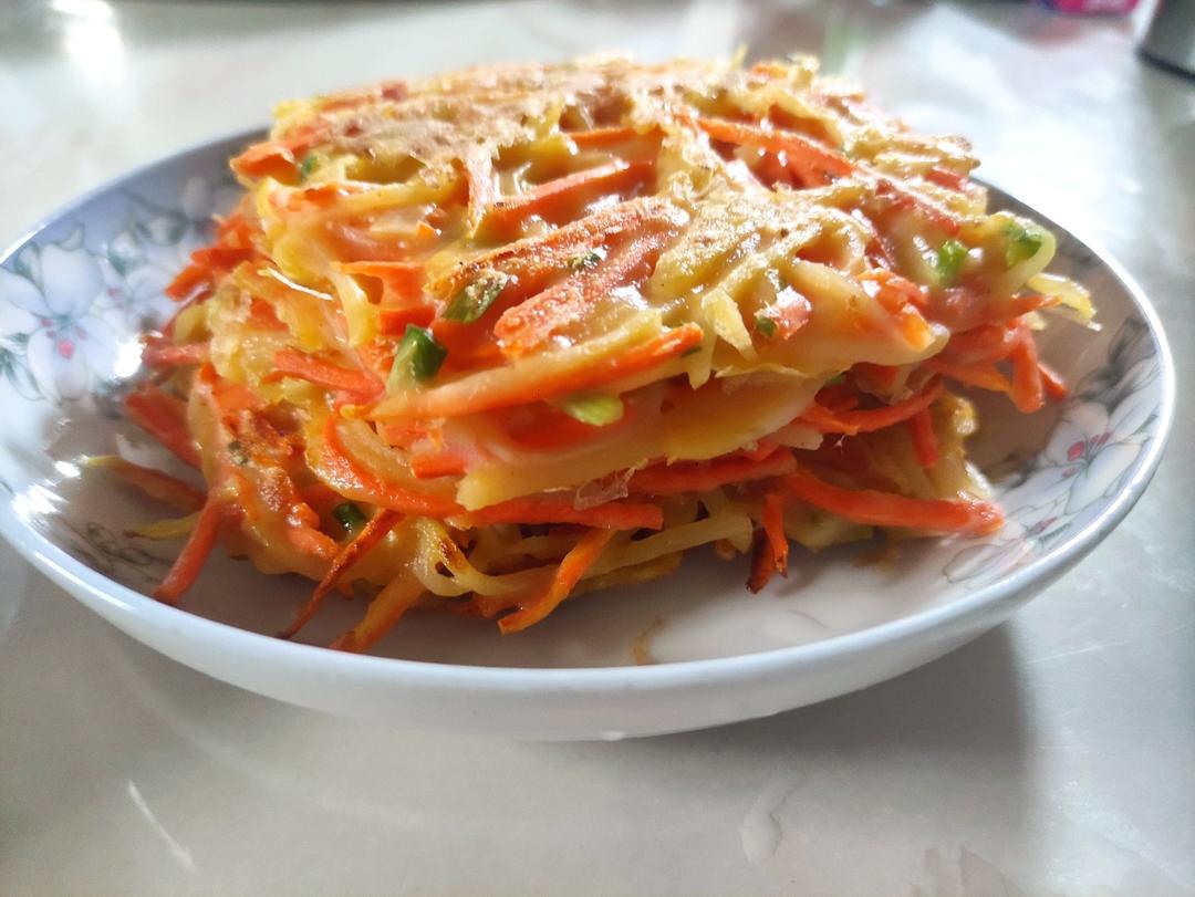 土豆饼(土豆胡萝卜丝饼)