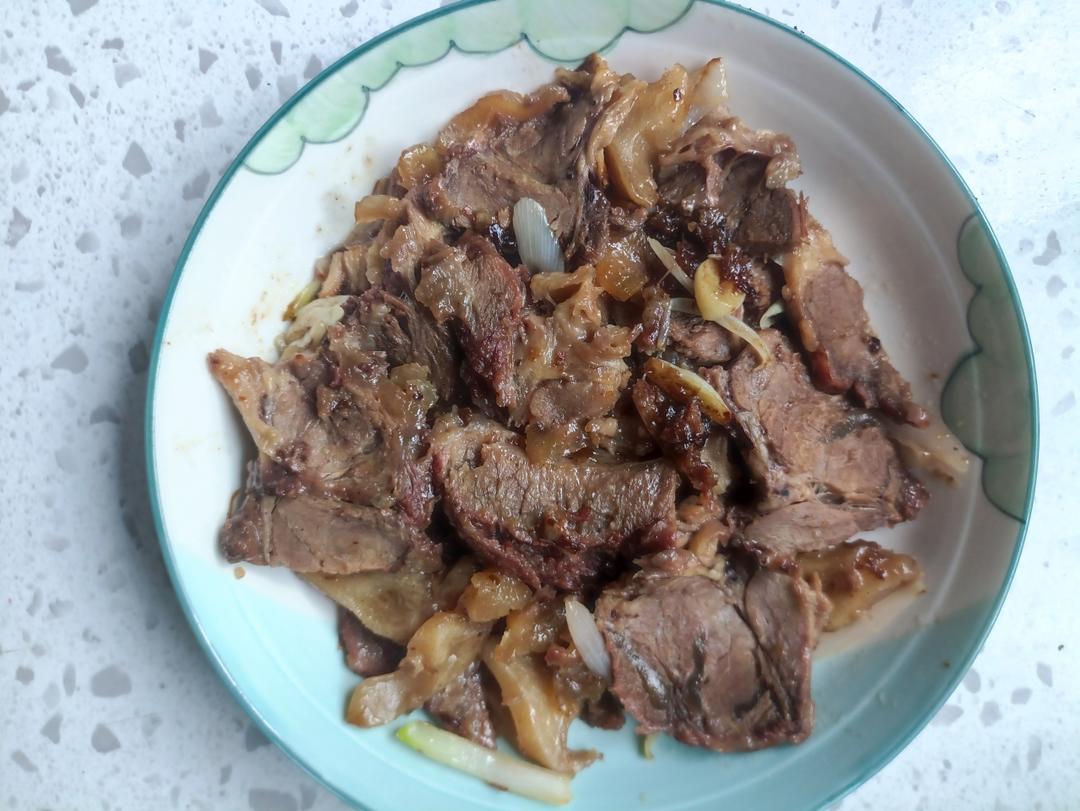 扒牛肉条