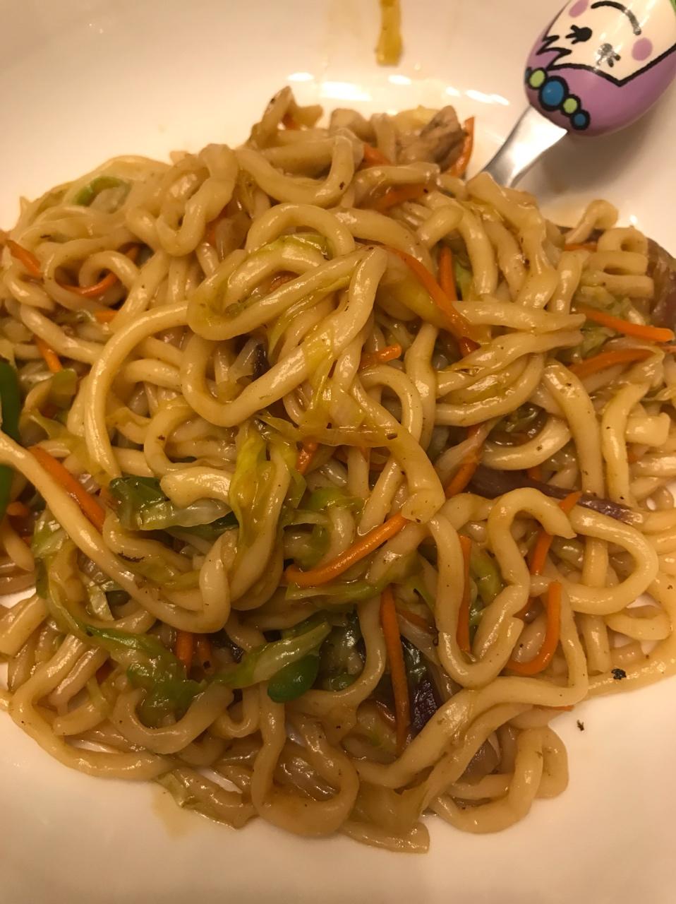 肉丝包菜炒面（学会能去开店）