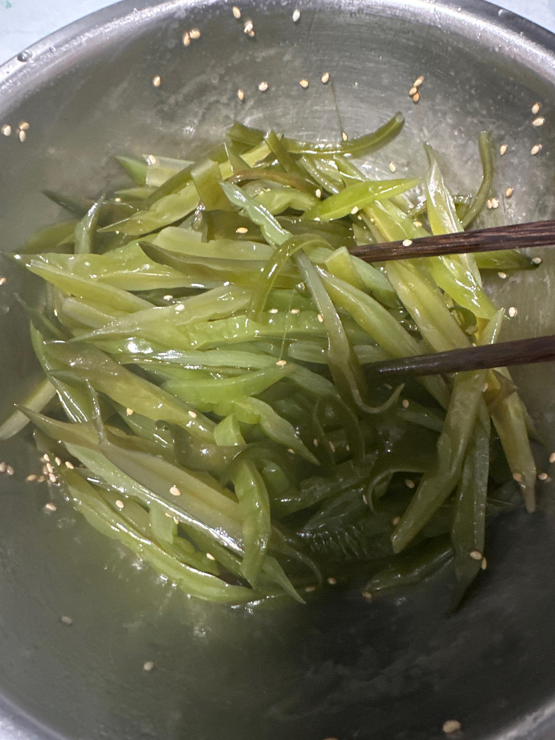 凉拌海白菜（保持绿的窍门）