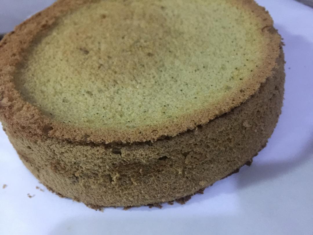 抹茶戚风蛋糕